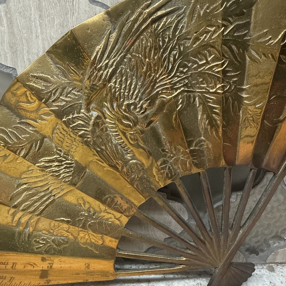 Vintage Fan Soild Brass Oriental Phoenix Dragon Decor Patina 7" Taiwan - Picture 2 of 4